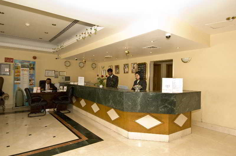 Ramee Hotel Apartments Дубай Экстерьер фото